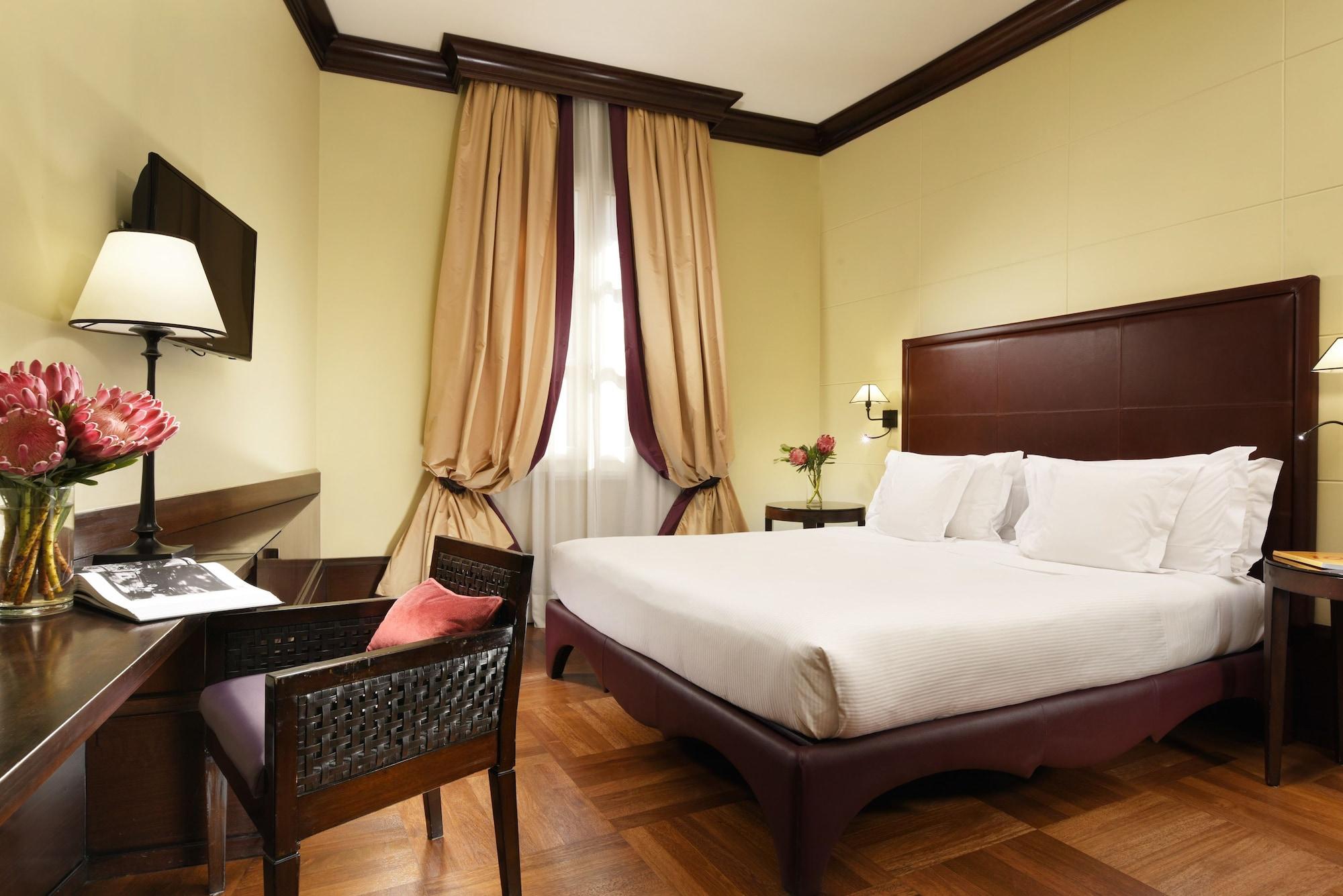 Hotel L'Orologio Firenze - Wtb Hotels Exterior photo