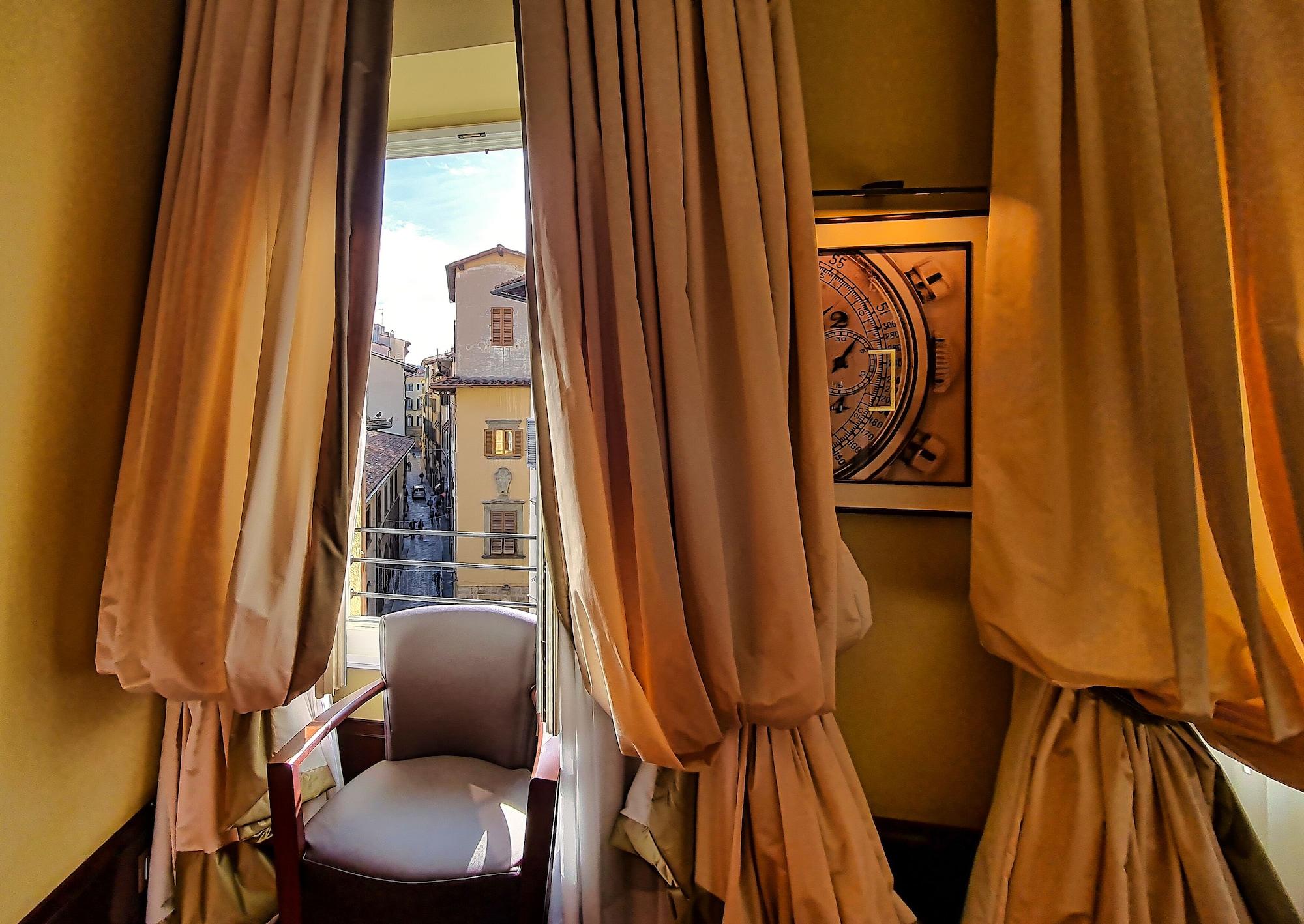 Hotel L'Orologio Firenze - Wtb Hotels Exterior photo